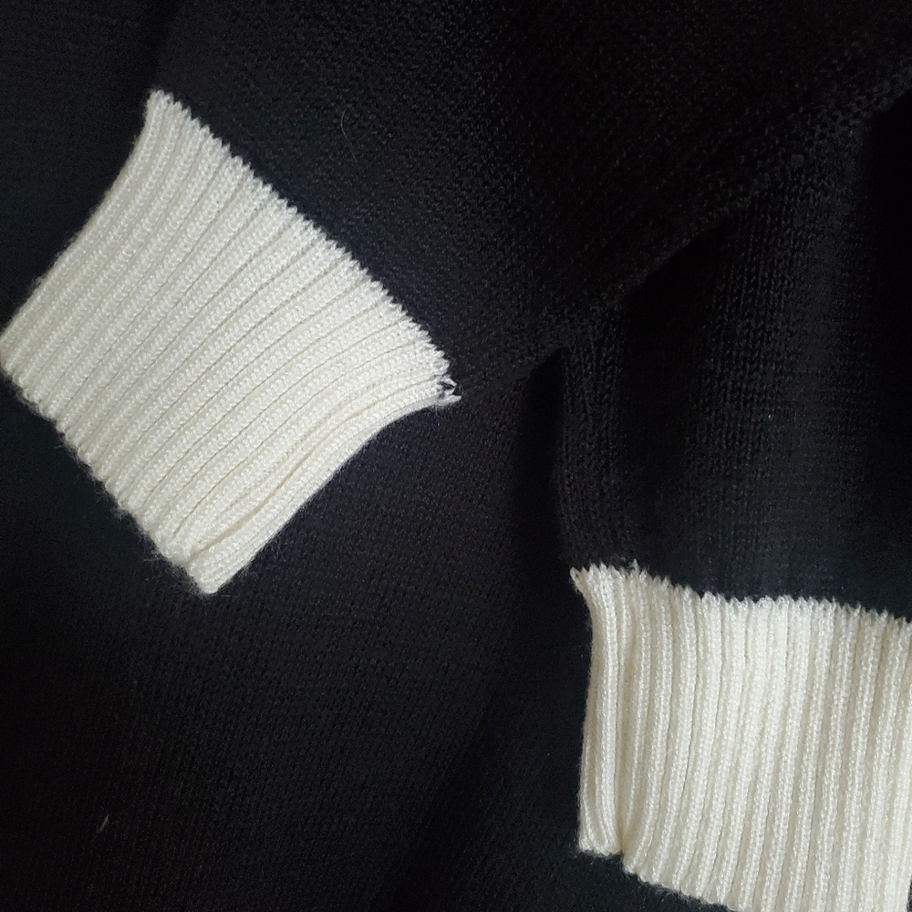 Vintage Knit Dress - Picture 4 of 7